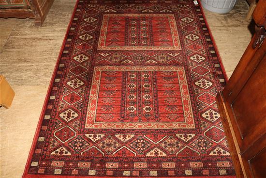 Red ground rug